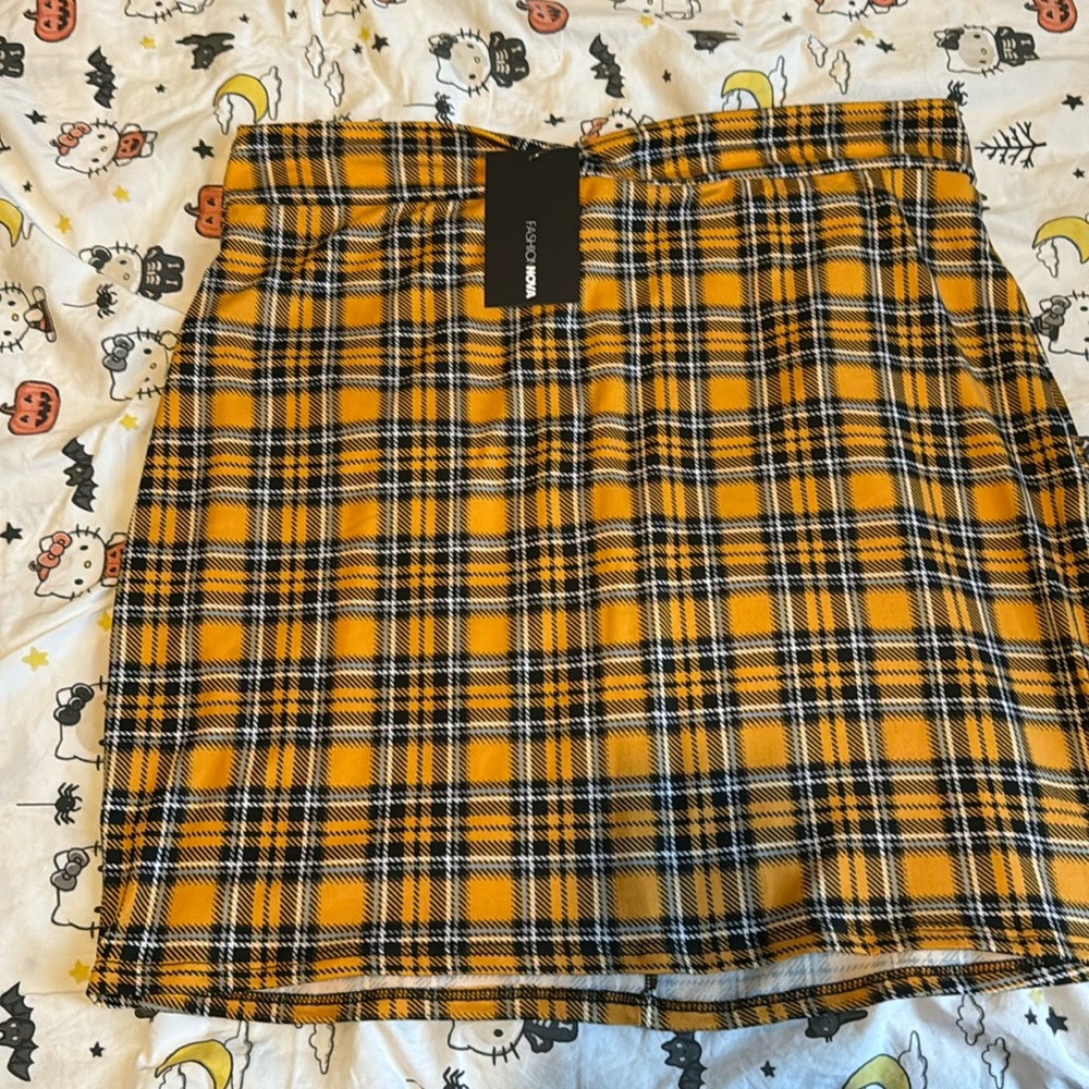 ~brand new fashion nova Melanie plaid mini skirt